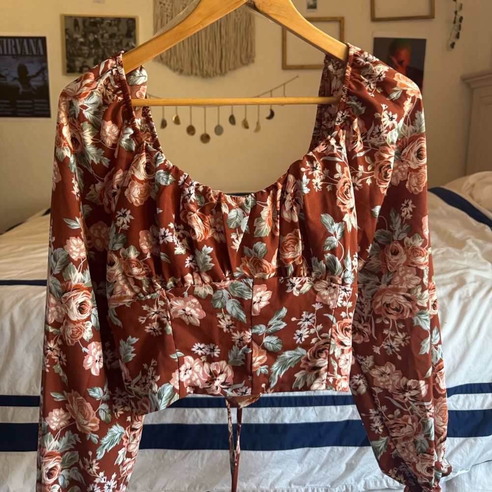 floral blouse